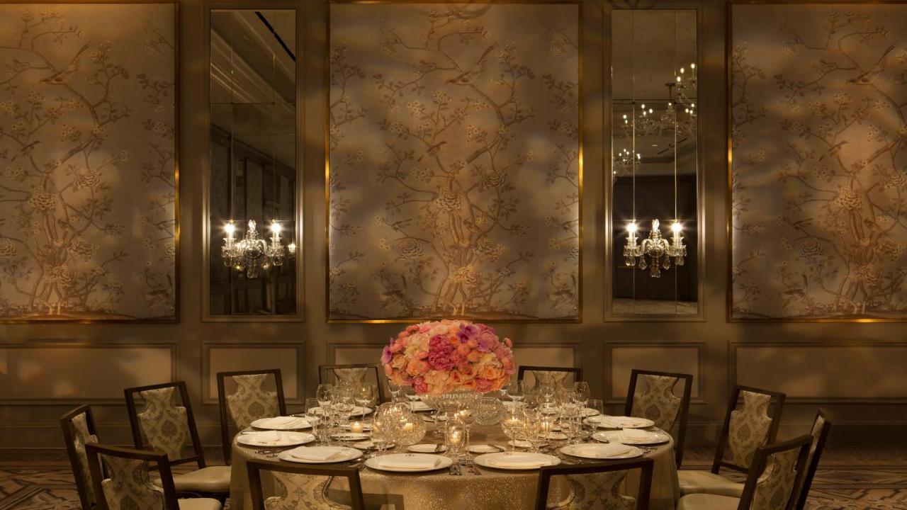 Intercontinental New York Barclay Hotel By Ihg Exteriér fotografie The Mirror Room
