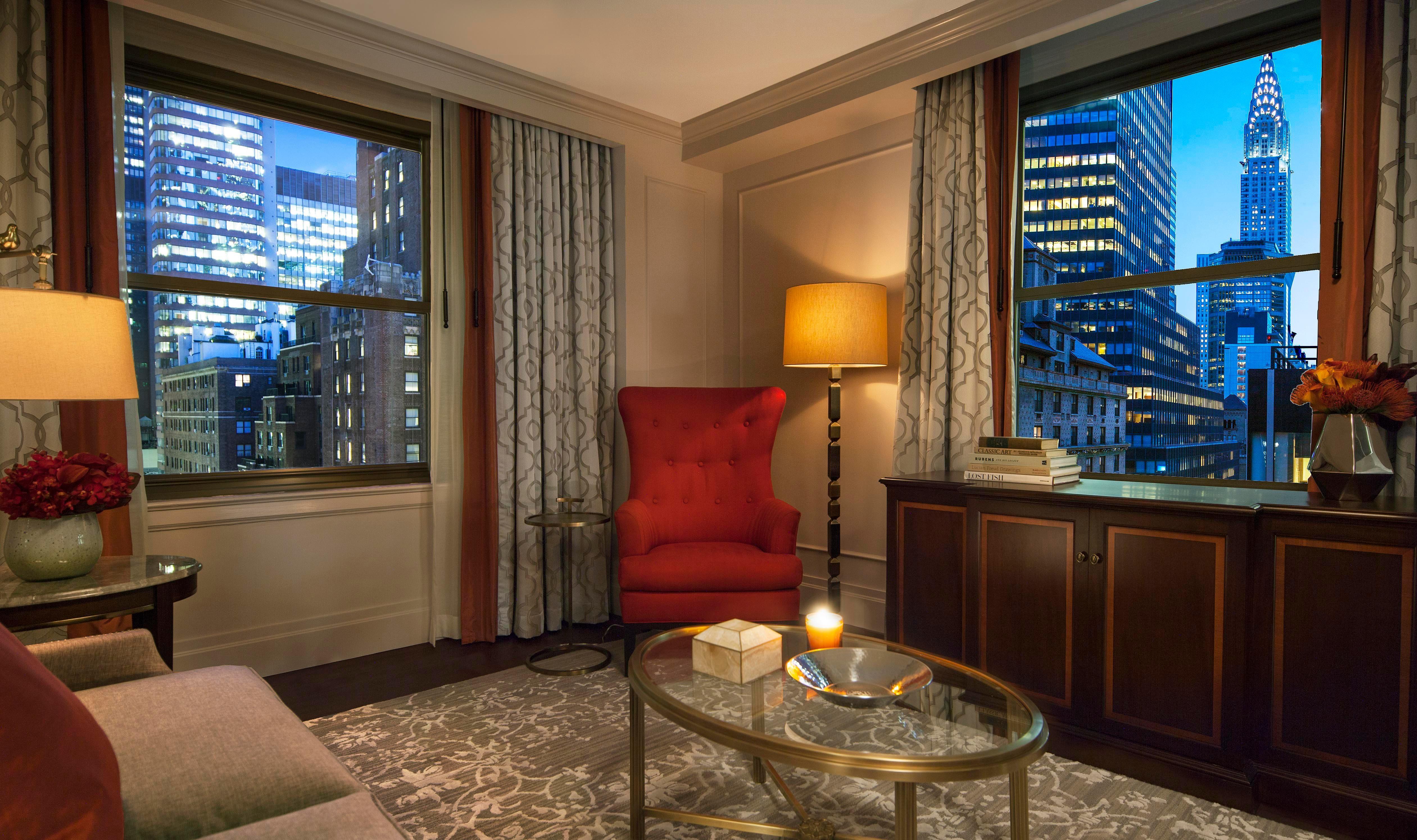 Intercontinental New York Barclay Hotel By Ihg Exteriér fotografie A suite at the Waldorf Astoria New York