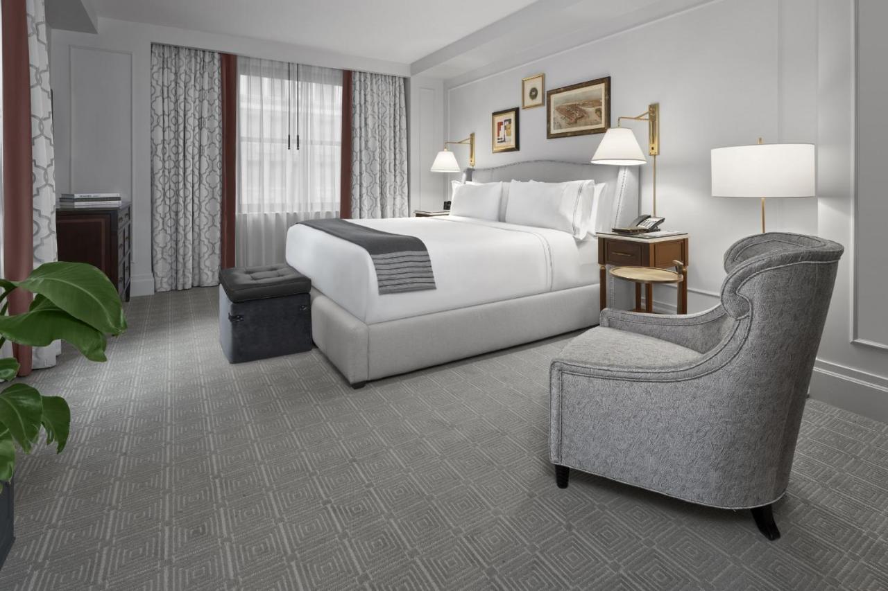 Intercontinental New York Barclay Hotel By Ihg Exteriér fotografie A guest room at the hotel