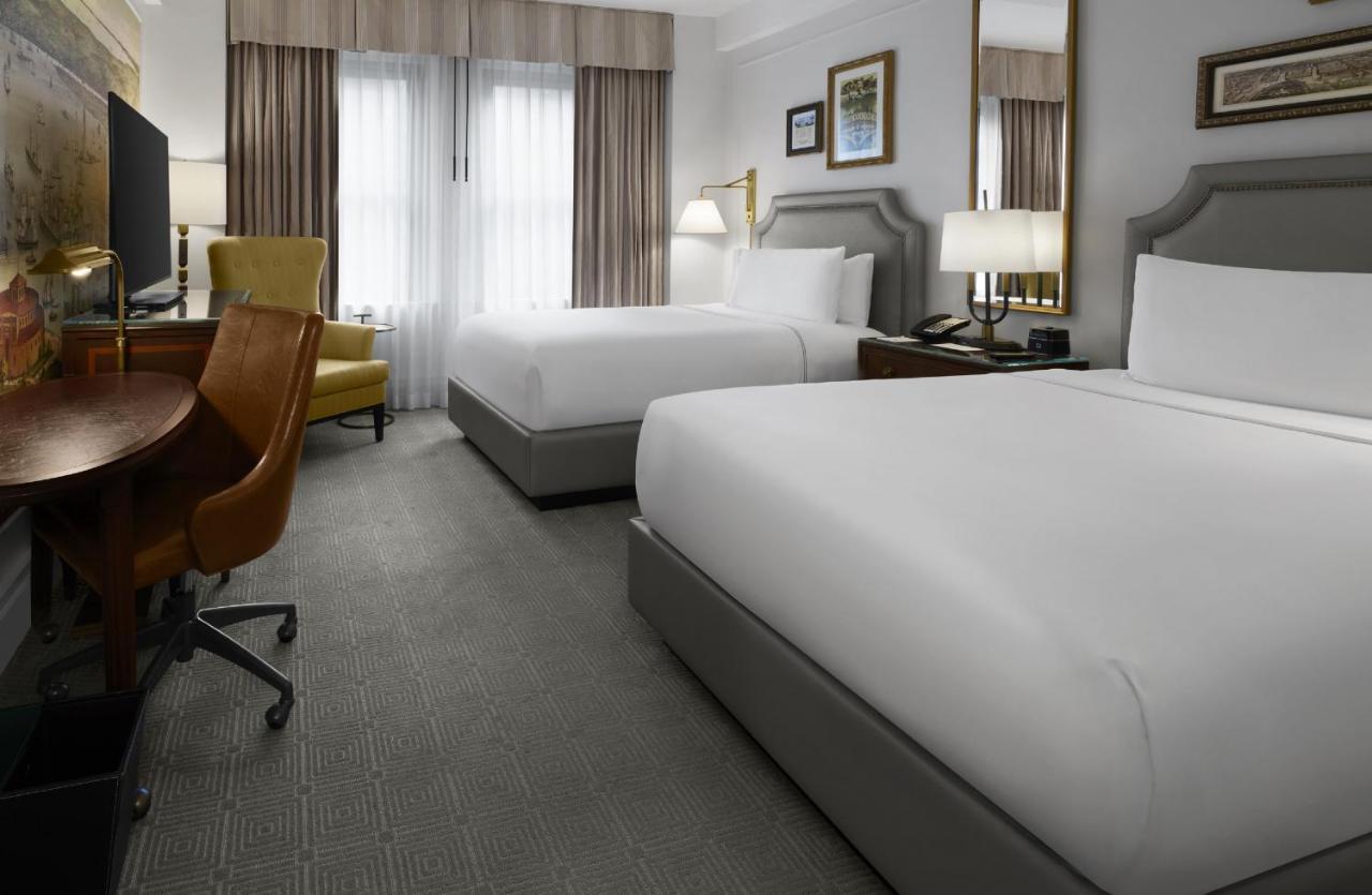 Intercontinental New York Barclay Hotel By Ihg Exteriér fotografie A guest room at the Hilton Boston Back Bay